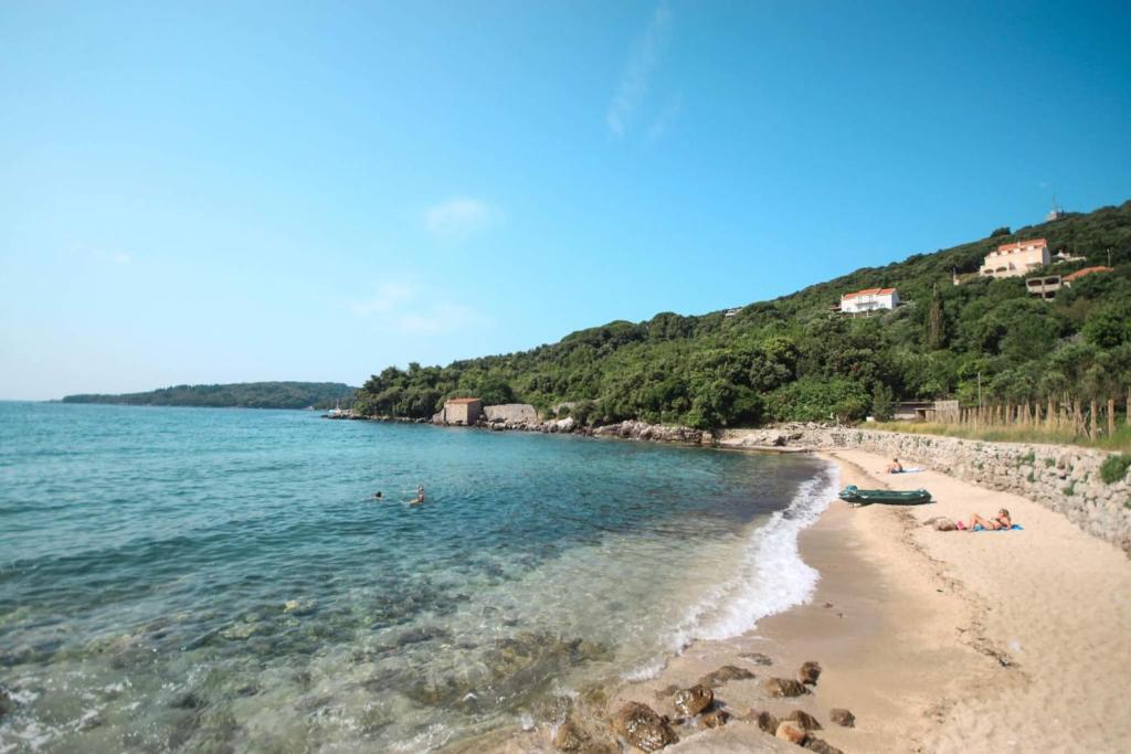 Marivo Guest House photo