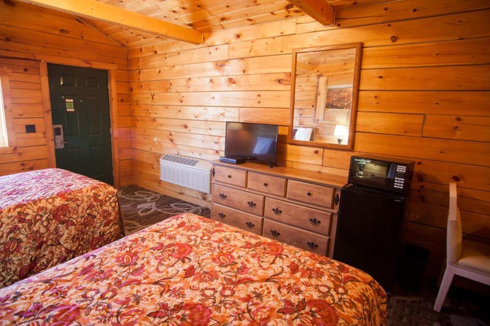 Bryce Gateway inn Cabins photo
