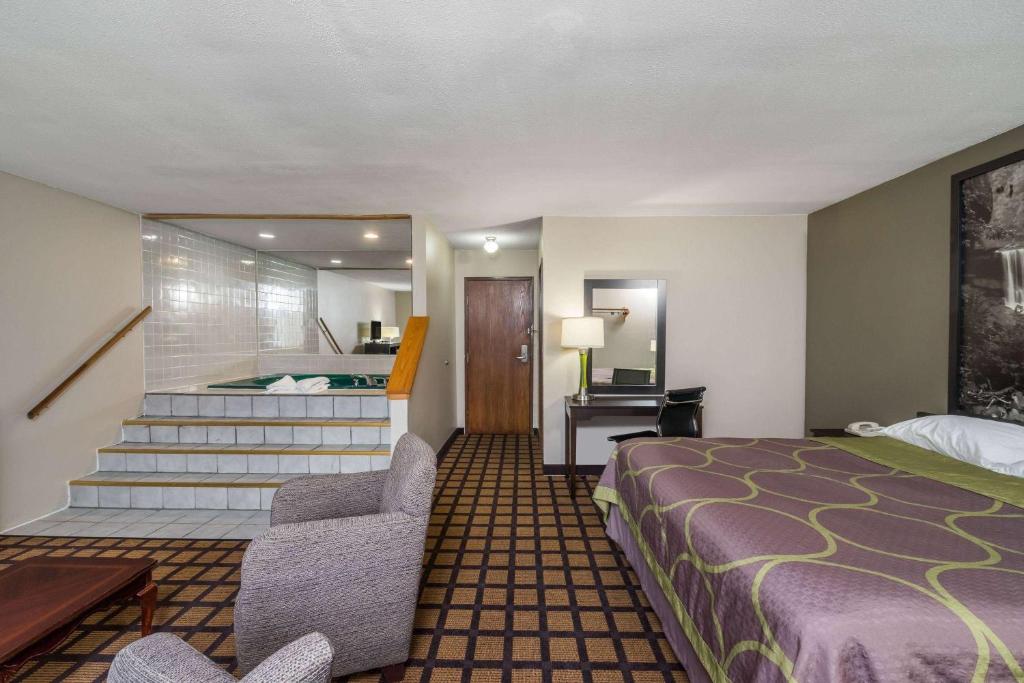 Super 8 By Wyndham Munfordville Ky Photo 23