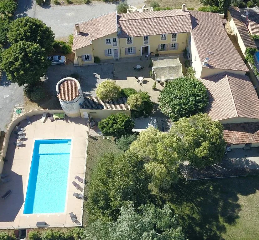 Le Mas des Quintrands Manosque - Motel de charme，位于马诺斯克的酒店