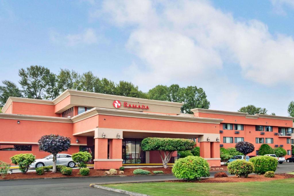 Ramada by Wyndham Tukwila Southcenter, Tukwila
