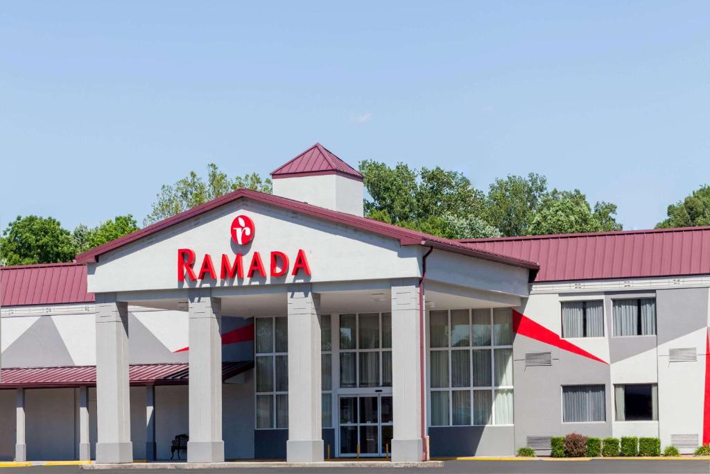 Ramada by Wyndham Henderson/Evansville photo
