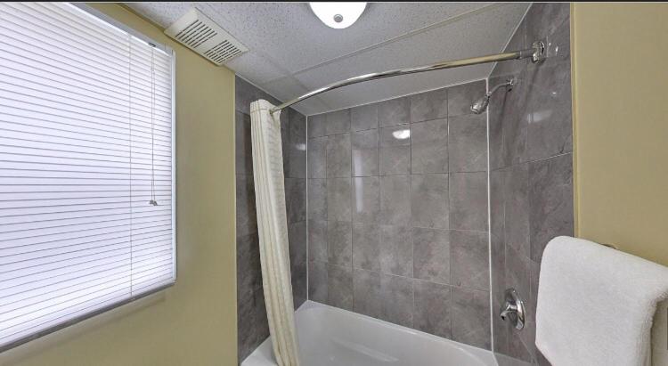 Budget Inn photo