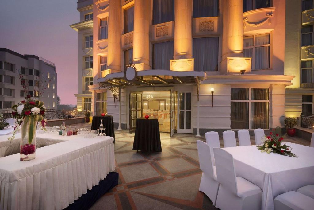 Chandigarh Ramada Plaza by Wyndham Chandigarh Zirakpur facility