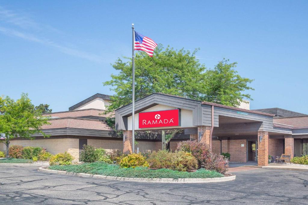Ramada by Wyndham Waupaca, Waupaca