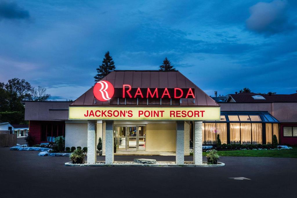 Ramada by Wyndham Jackson's Point, Georgina