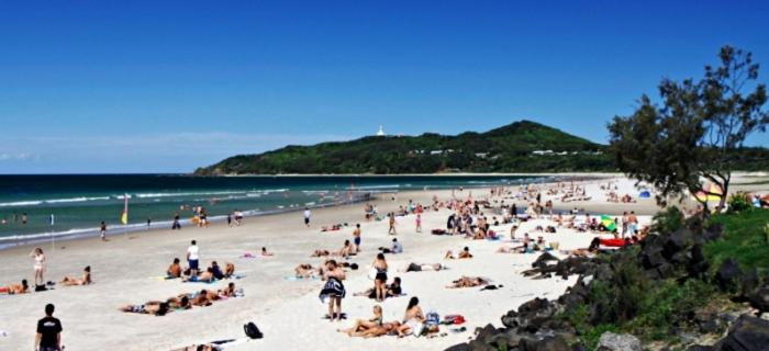 Main Beach Apartments photo