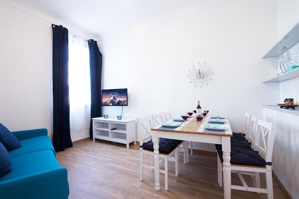 "Le Calypso" by EnjoyNice, 2-bedroom with airco, beach at 3 min - 4