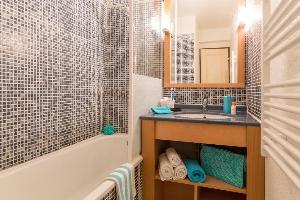 SOWELL RESIDENCES Le Port photo