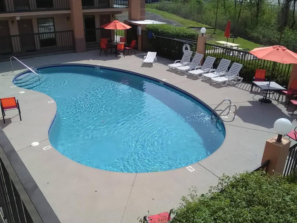 Super 8 By Wyndham Knoxville West/Farragut