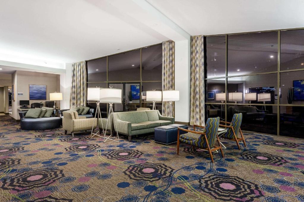 San Diego Wyndham San Diego Bayside Additional