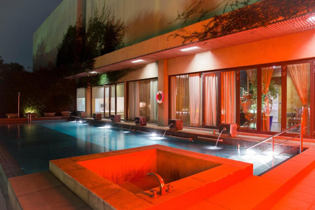 Lu Kang Villa Spa photo