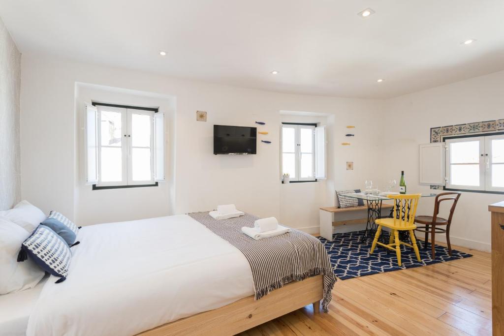 Alfama Loft Studio Loft Apartment w/ River View - by LU Holidays photo