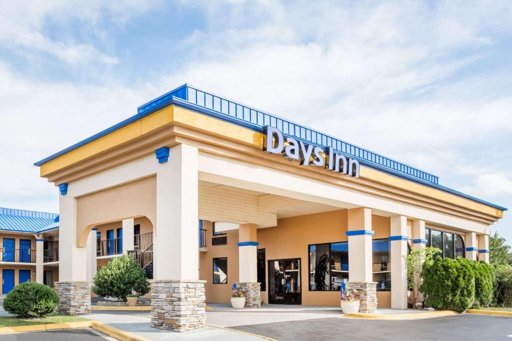Days Inn by Wyndham Hendersonville, Hendersonville
