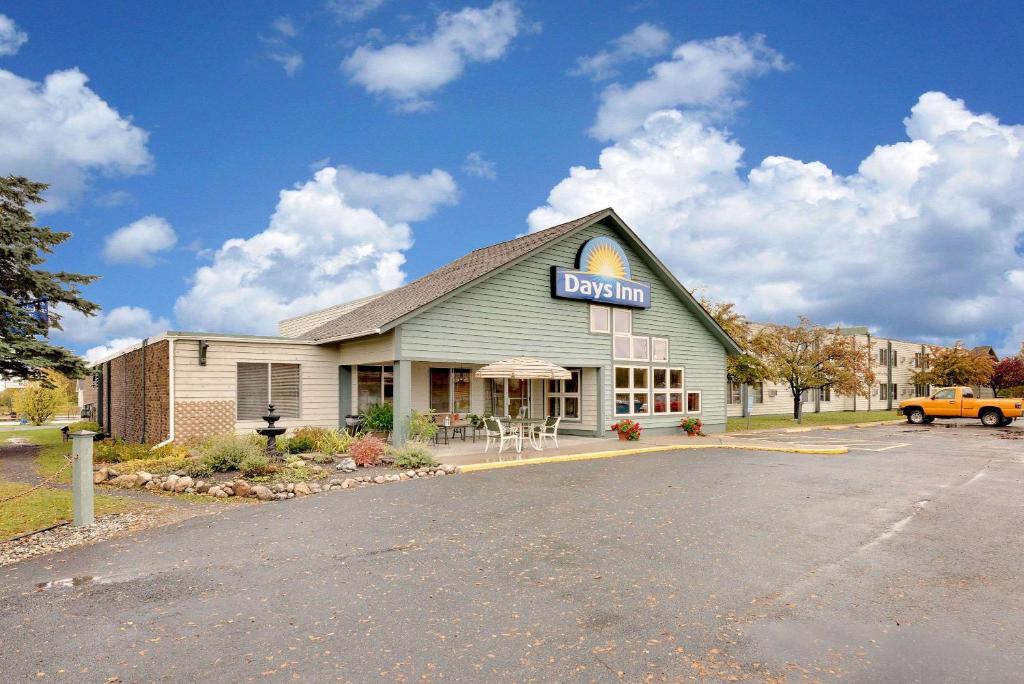 Days Inn by Wyndham International Falls, International Falls