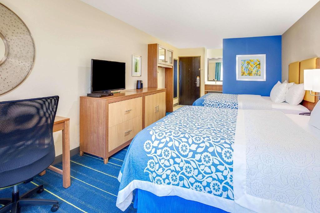 Days Inn By Wyndham North Dallas/farmers Branch Photo 10