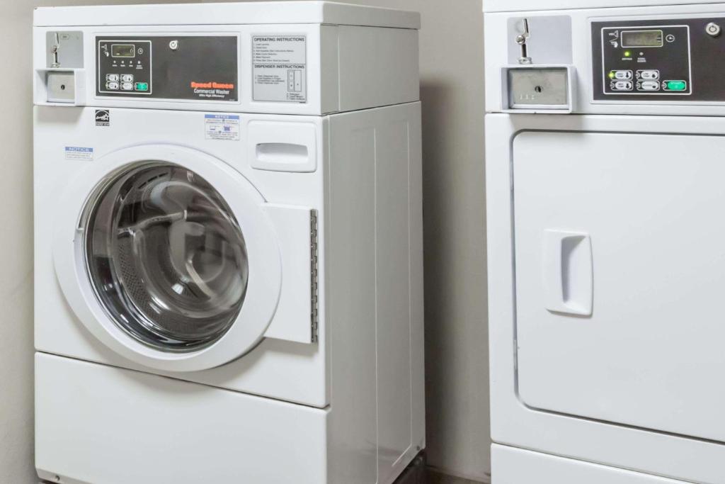 Days Inn By Wyndham Charlottesville/university Area Photo 11