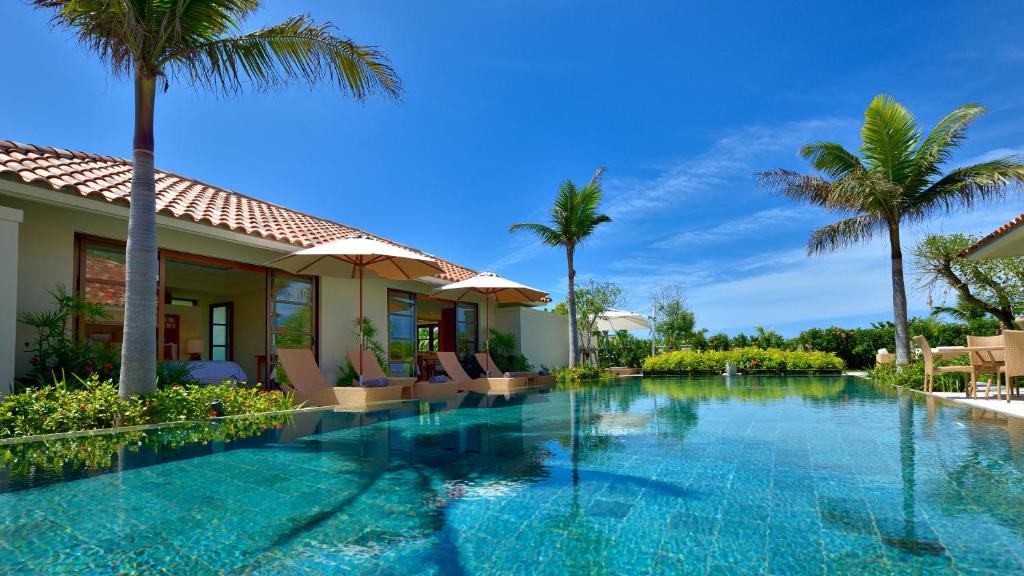 Surrounding environment