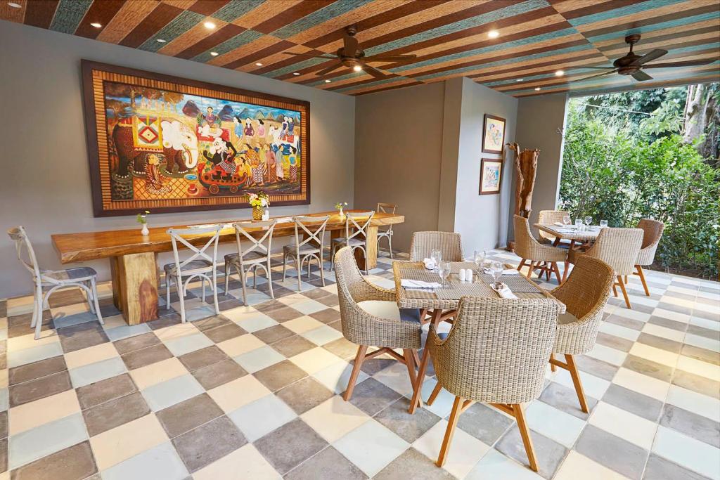 Bar/lounge