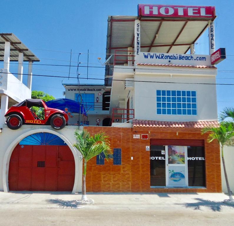 Ronabi Beach Hotel — Hotel in Salinas