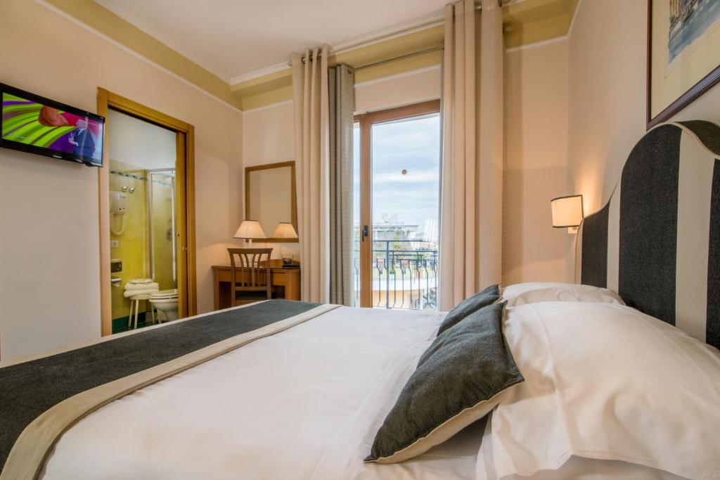 Sorrento Hotel Tourist room