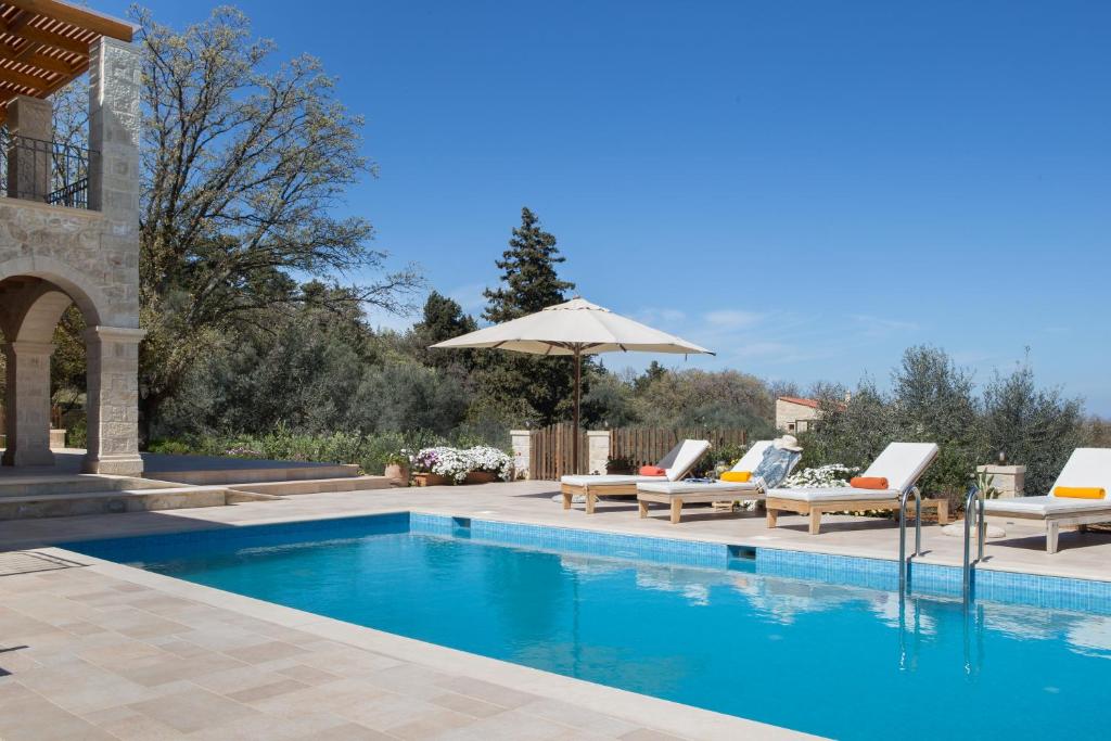 スイミングプール