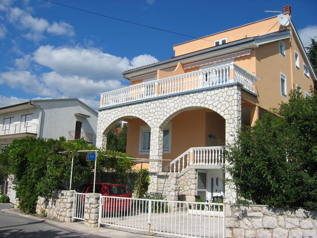 Villa Adria — Hotel in Dramalj