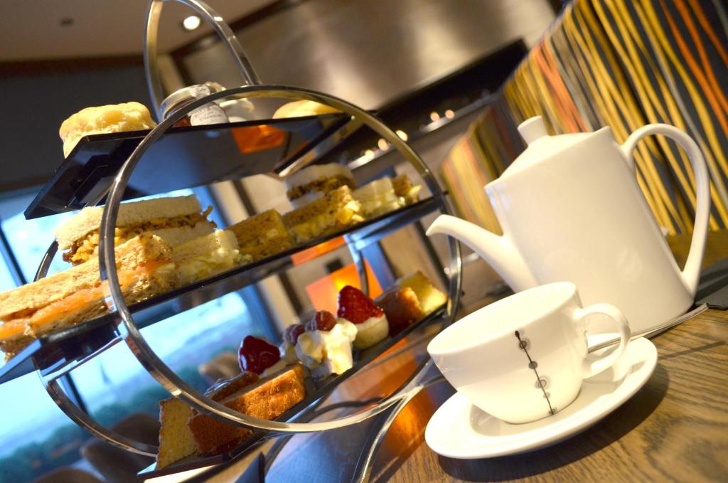 طعام و مشروبات