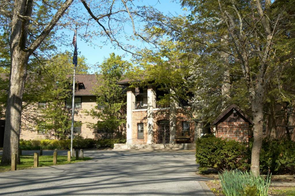 Turkey Run Inn &amp; Cabins — Hotel in Marshall (IL)