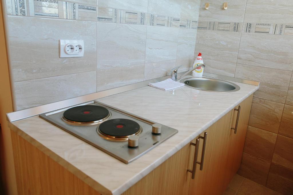 Sun City Apartments - 4