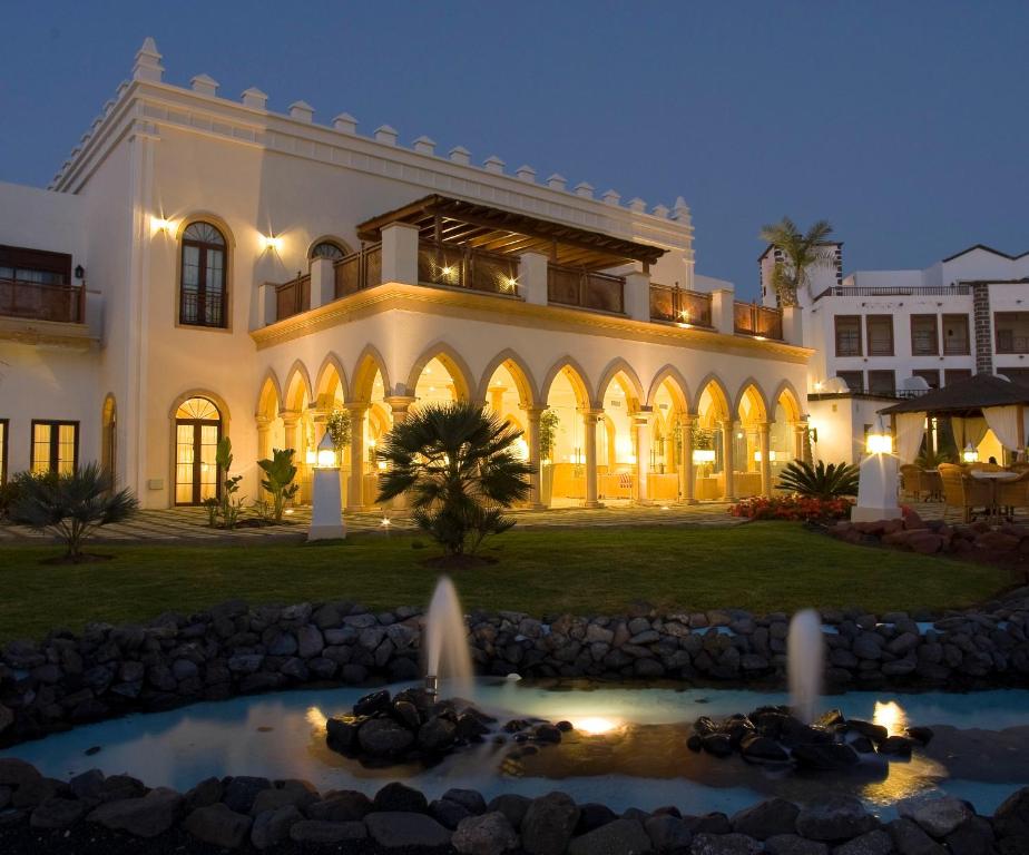 Gran Castillo Tagoro Family & Fun Playa Blanca Photo 16