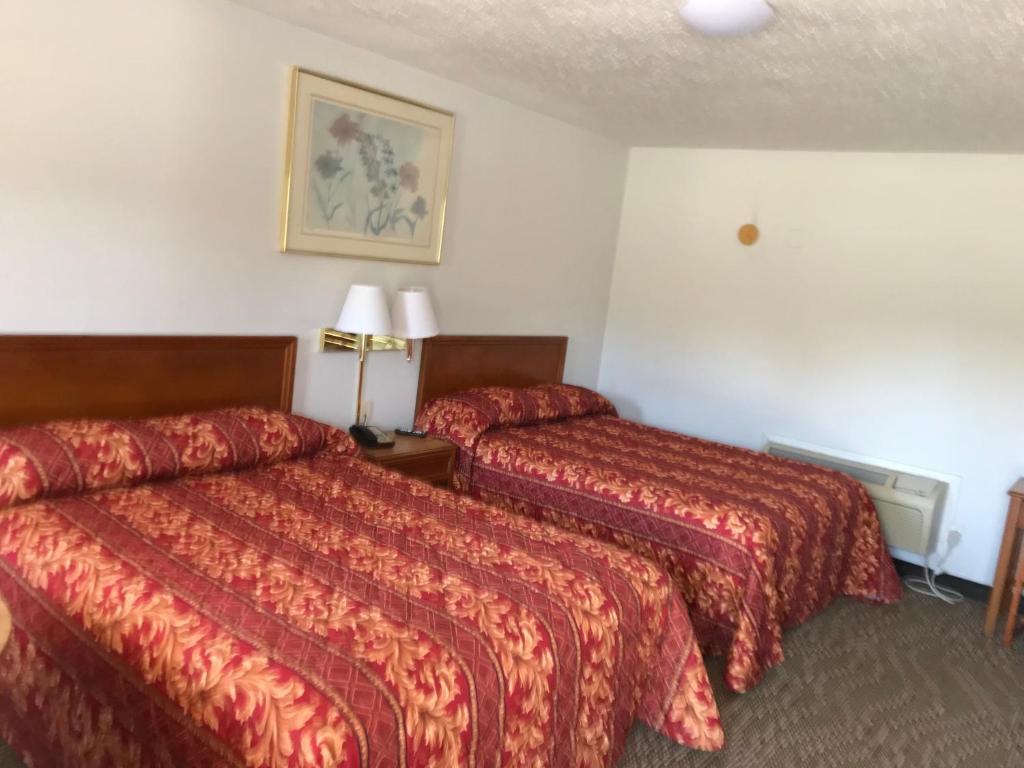 Budget Inn photo