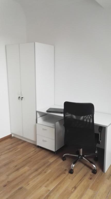 Bajta na obzidju 6
