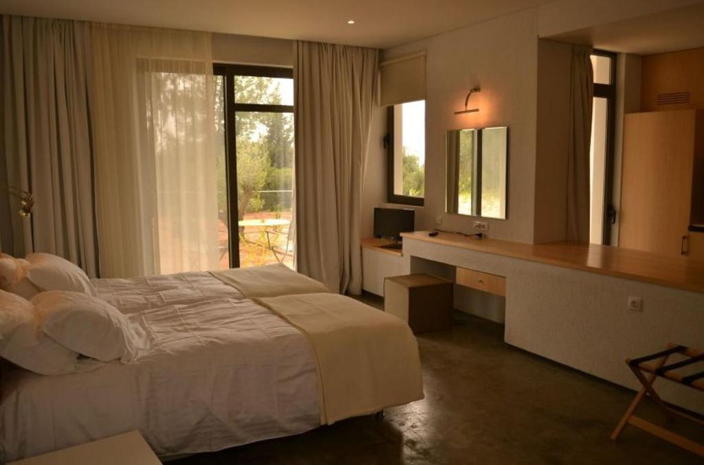 Leivatho Hotel photo