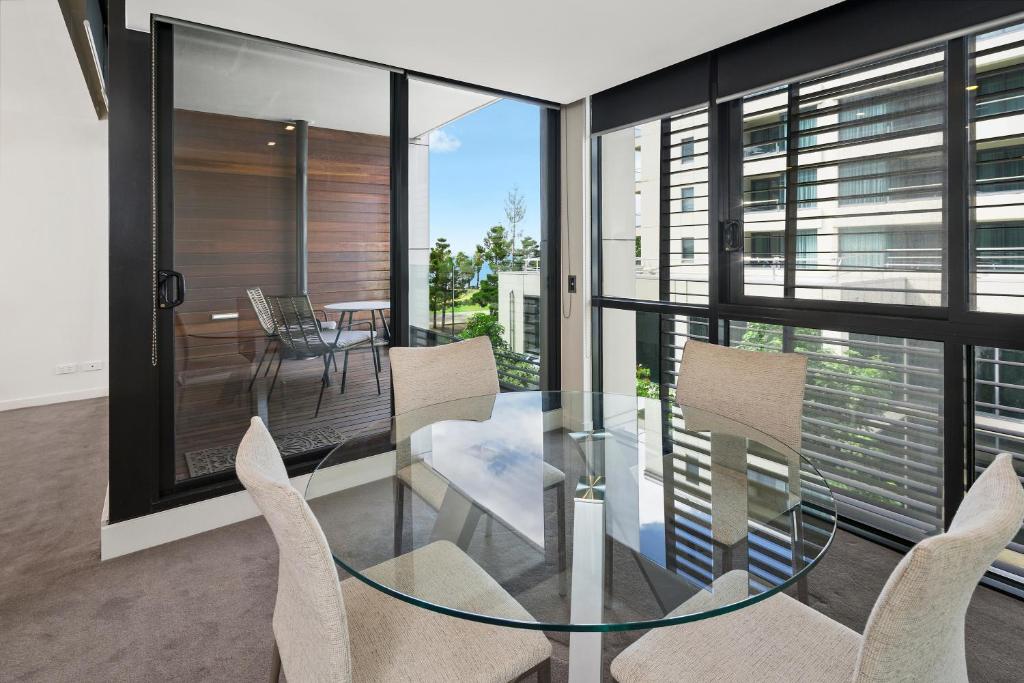 Edgewater 207 photo