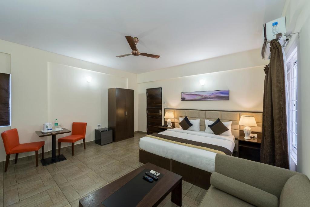 Bangalore Daffodil Delight room