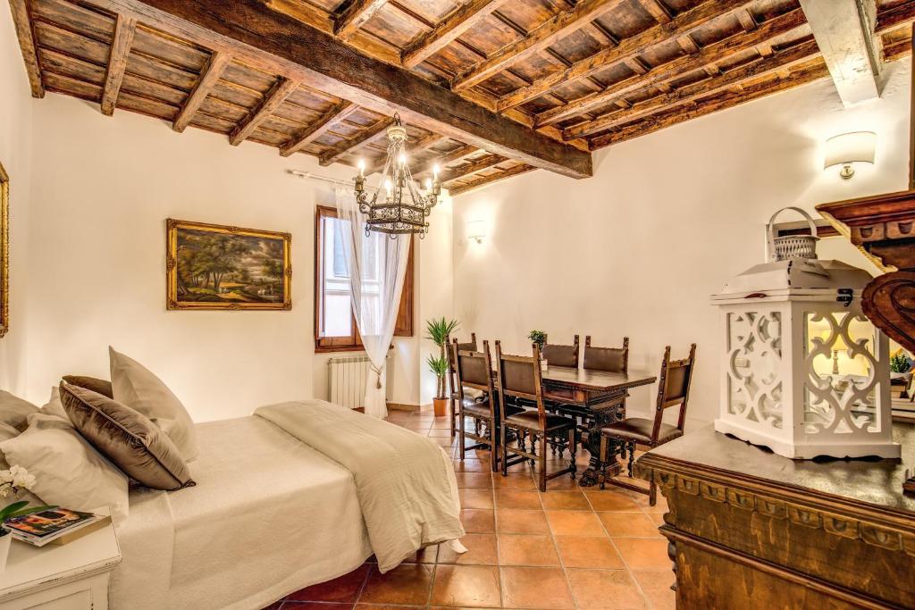 FRESH HOUSE TREVI 1 - 3