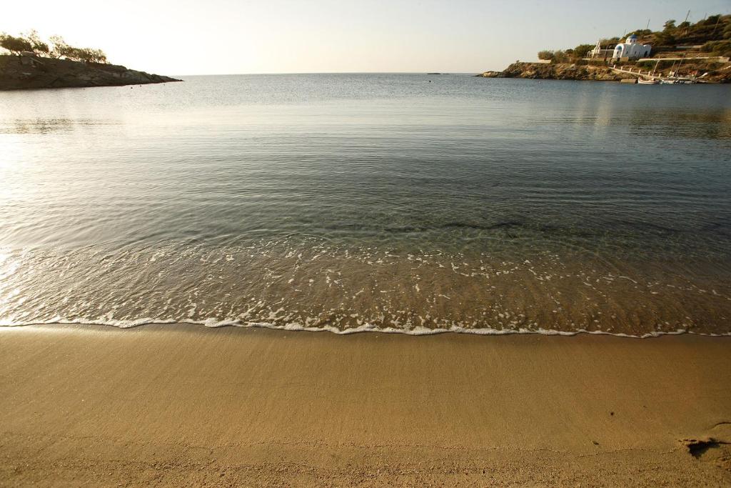 Syra Bay photo