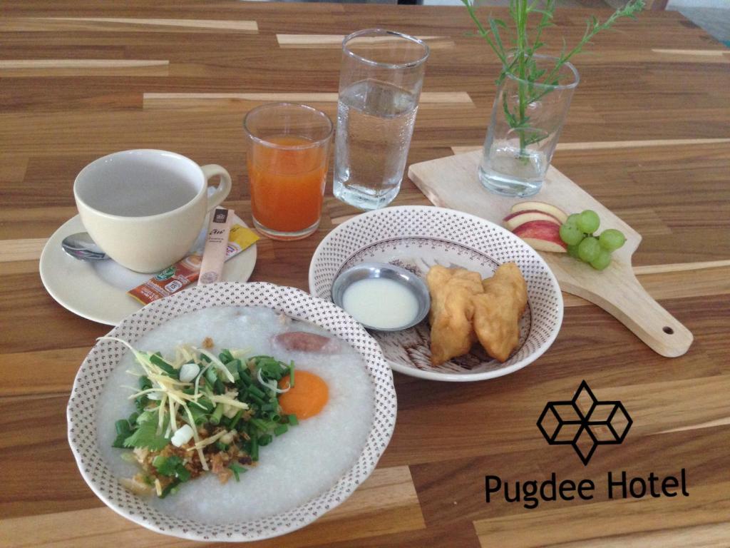 Pugdee Hotel photo