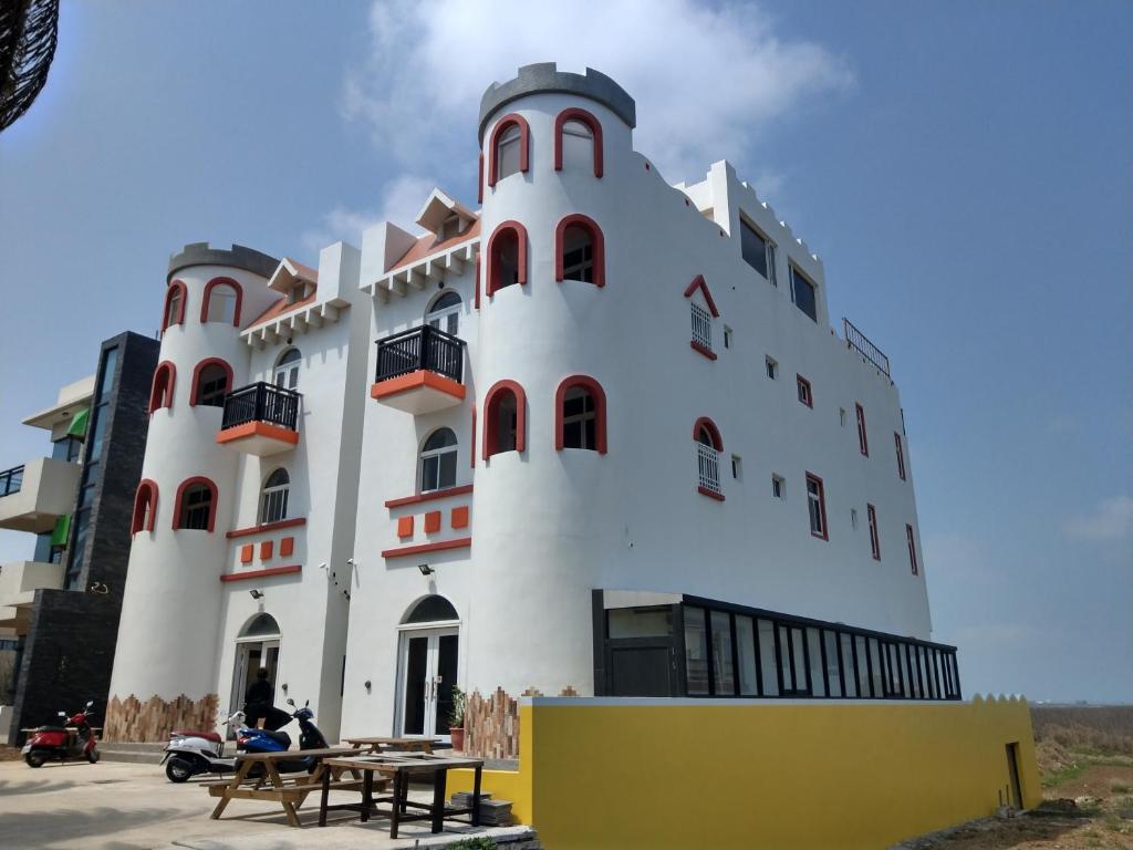 玩皮城堡 (Happy Cape B&B)