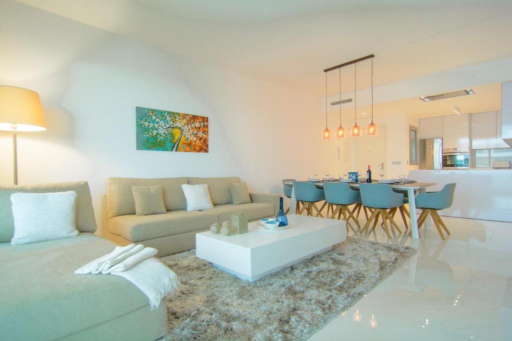 Belaire 4 bedroom apartment - 3