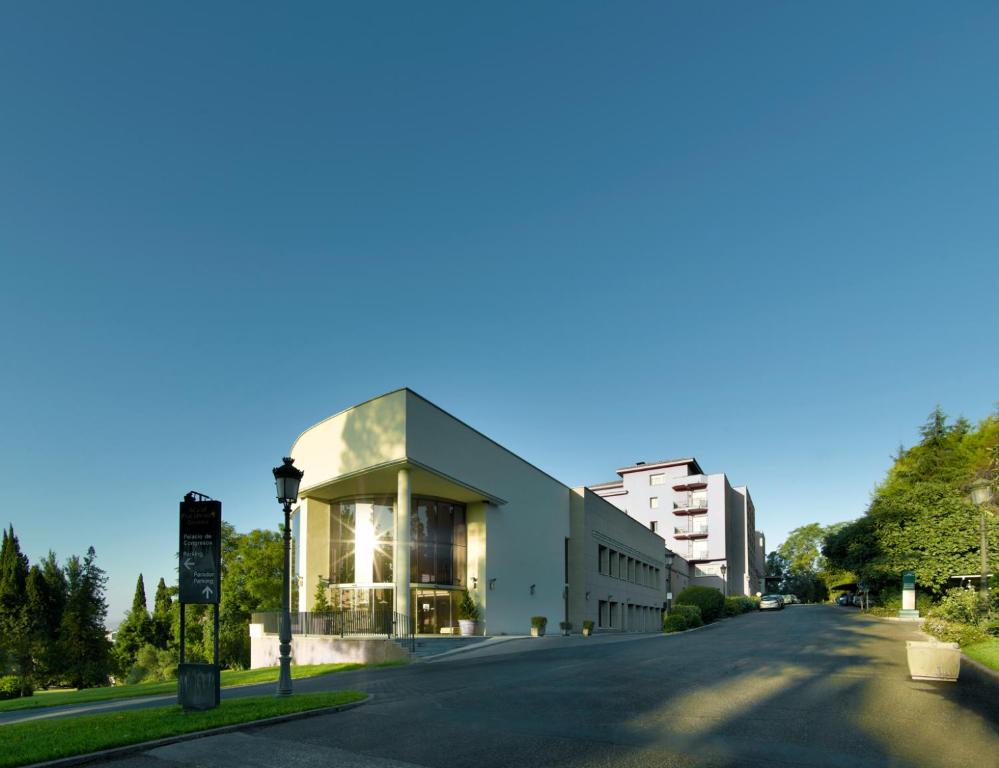 Parador De Cordoba Photo 6