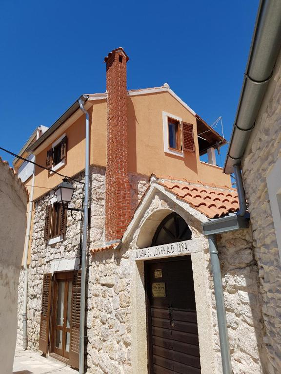 Apartmani Krapanj — Hotel in Krapanj