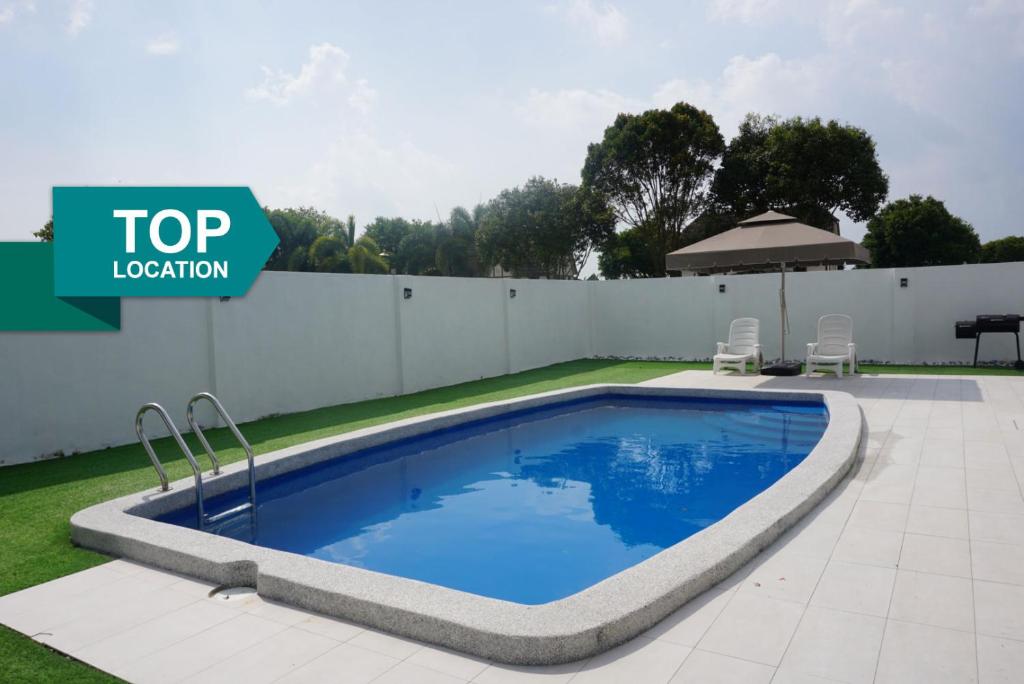 Pool.BBQ.Karaoke Luxury Villa Afamosa Resort photo