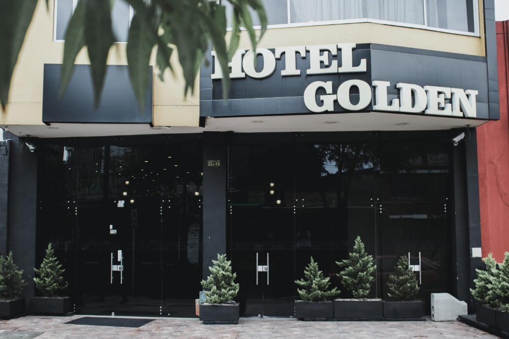 Ayenda 1063 Golden photo