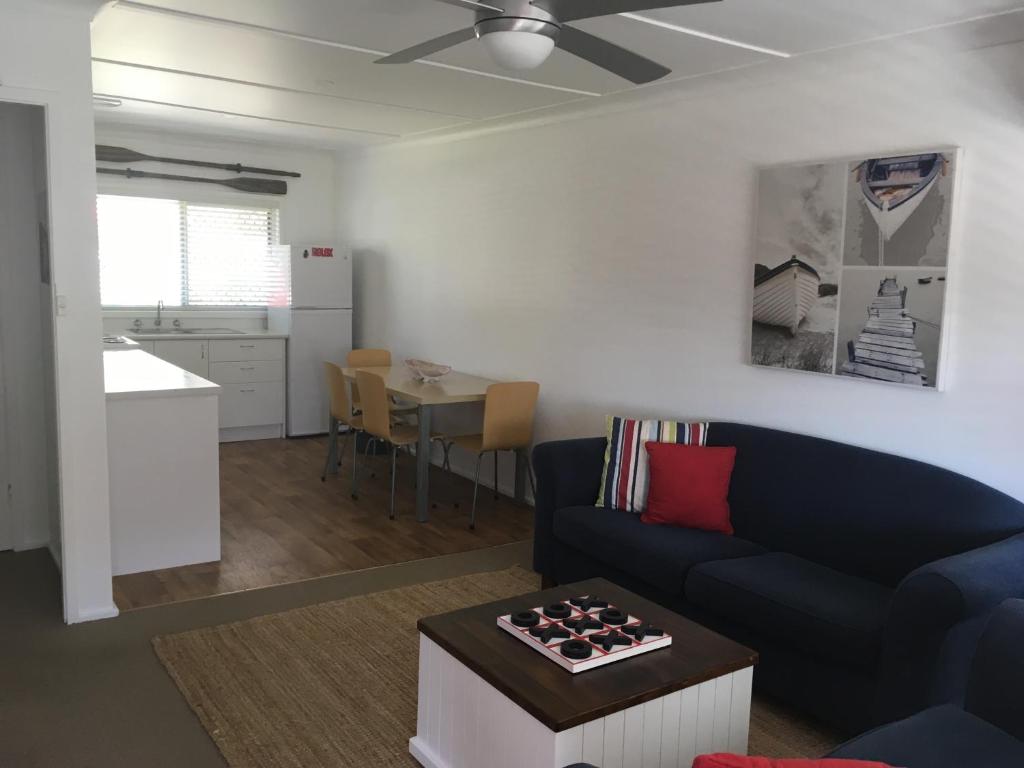 Tomaree Lodge