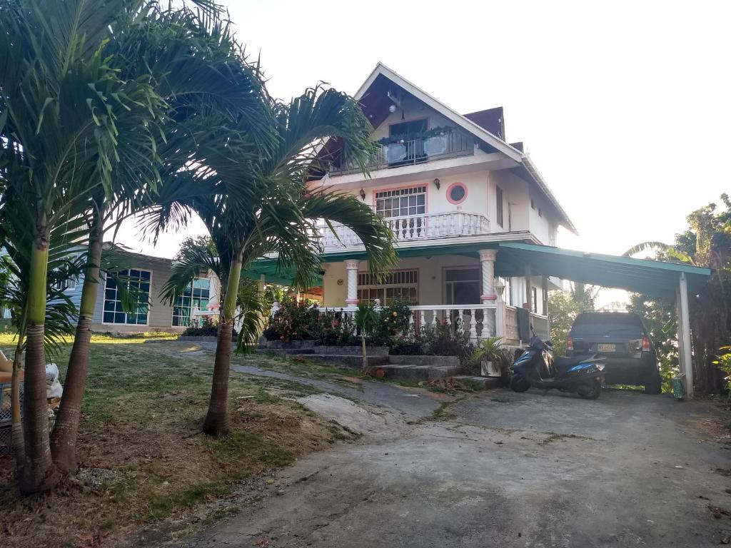 Marysol Lodging Hostel & Camping photo