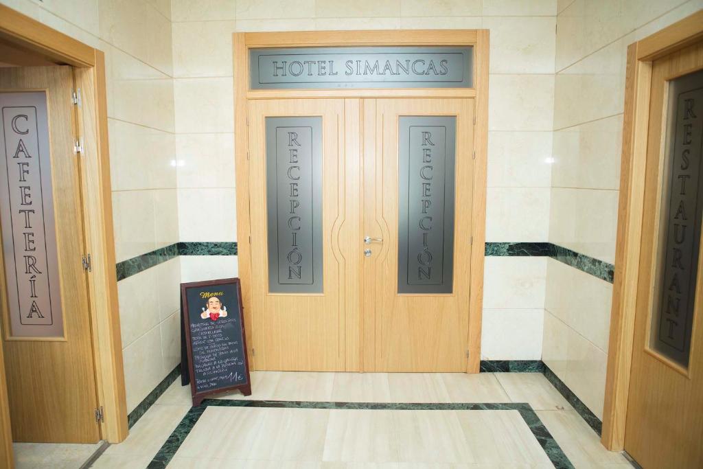 Hotel Simancas photo