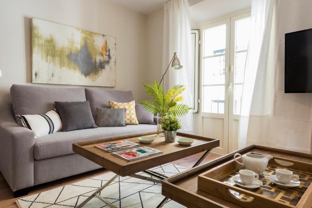 Genteel Home Picasso photo