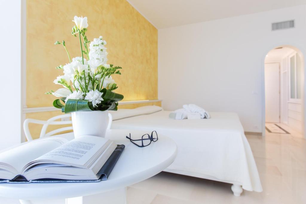Grand Hotel Costa Brada — Pokoje in Gallipoli, Apulia